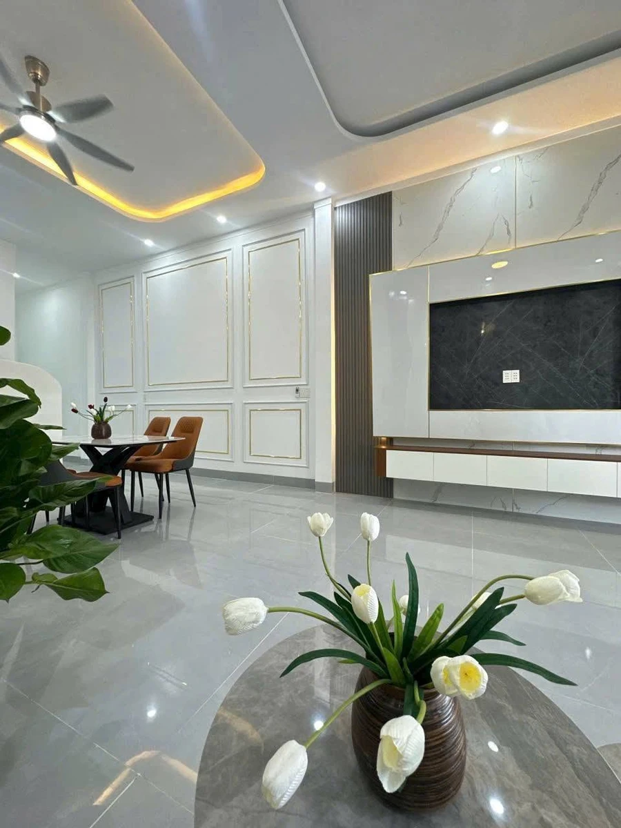 Bán nhà mặt tiền 5x20m kinh doanh, 2 phòng ngủ, giá 2,05 tỷ tại KP4 Trảng Dài - Ảnh thu nhỏ 2