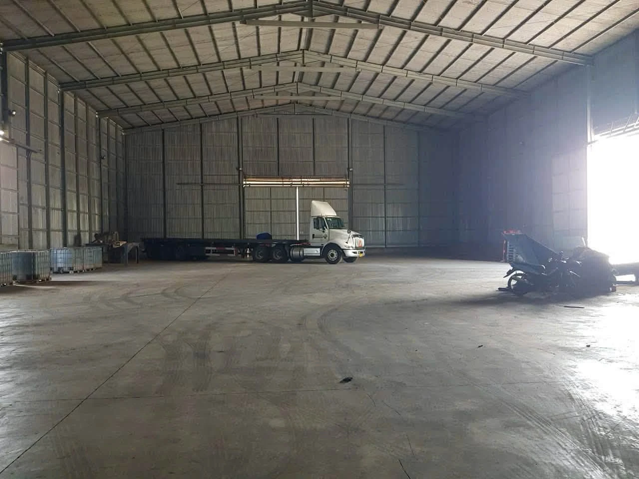 Cho thuê kho xưởng 1200m2 giá 90 triệu/tháng tại Bến Lức, Long An - Ảnh 1