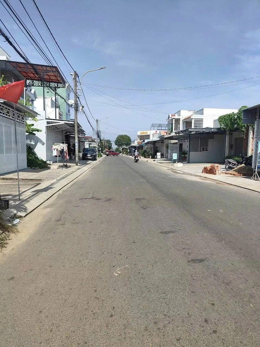 Bán đất mặt tiền Rạch Giá 108m² giá 1 tỷ 620 - Ảnh 1