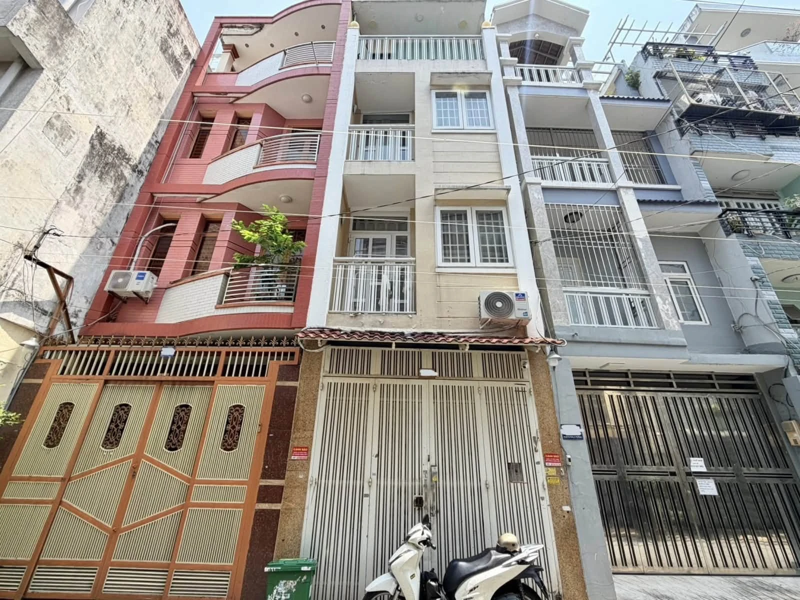 Bán nhà 4 tầng 44,6m² hẻm xe hơi Huỳnh Văn Bánh P13 Phú Nhuận, 7 phòng cho thuê, giá 11,6 tỷ - Ảnh 1