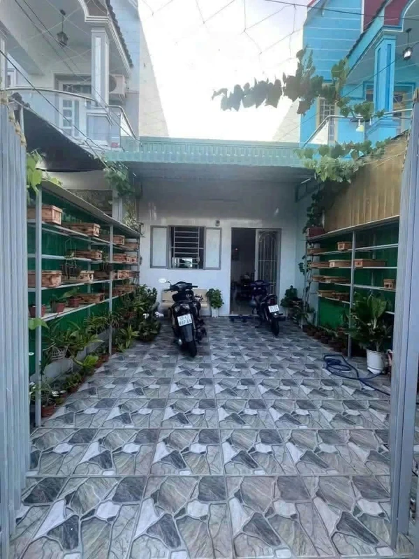 Bán nền đất 129m² có nhà cấp 4 ở Mỹ Lộc, Long An