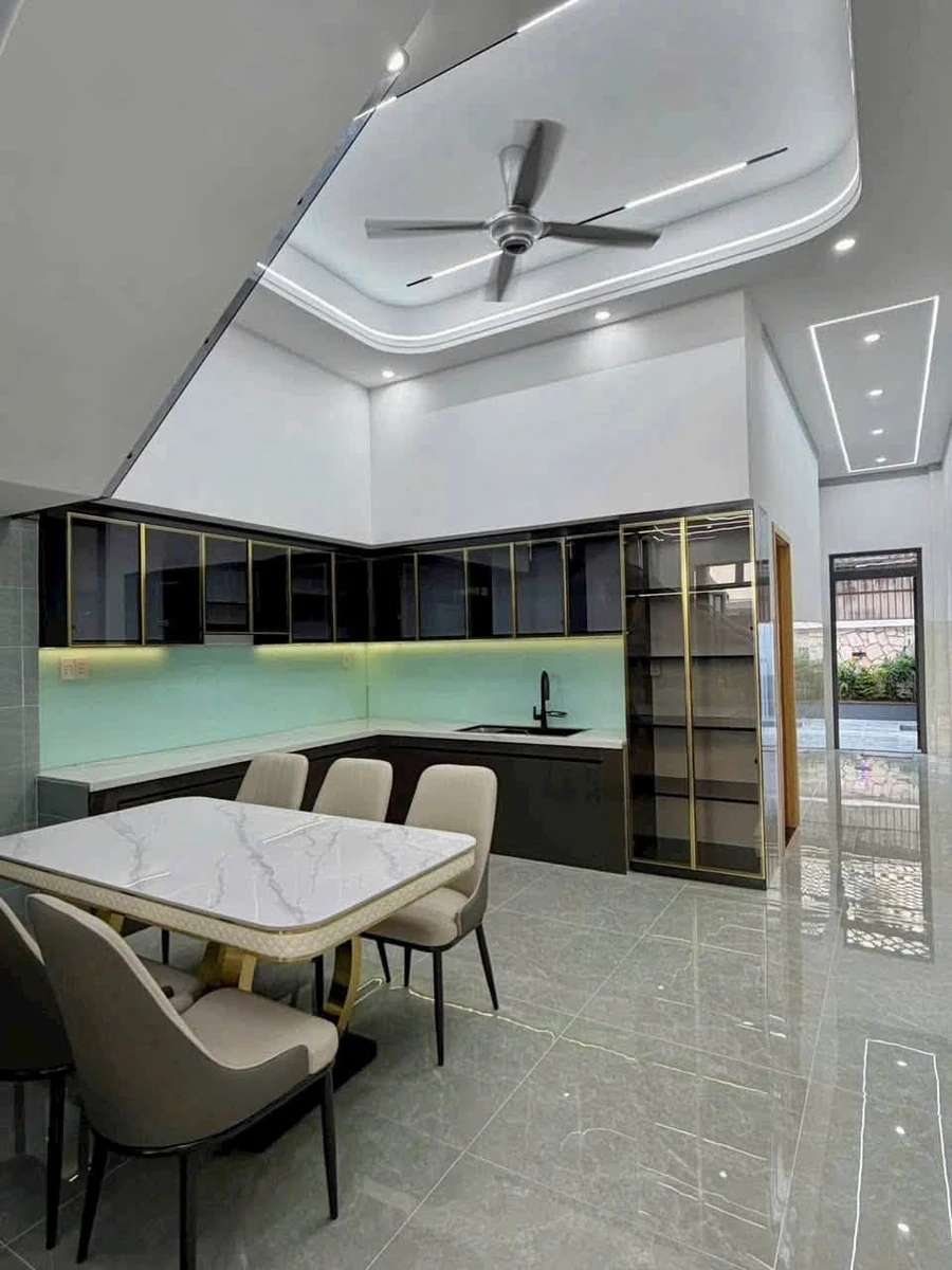 Bán nhà sổ hồng riêng 80m² 3 phòng ngủ gần ngã tư Miếu Ông Cù, Thuận An - Ảnh thu nhỏ 4