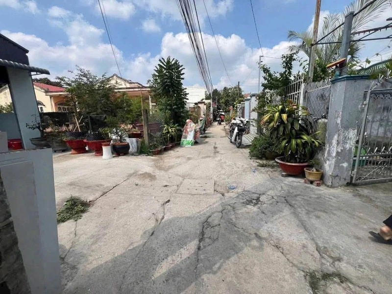 Bán nhà hẻm 136 Huỳnh Hữu Thống, phường Long An, Tây Ninh, 150m2, giá 1,7 tỷ