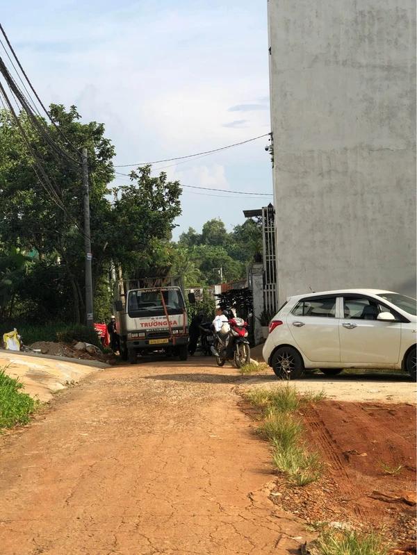 Bán gấp lô đất 8x13m hẻm Phùng Hưng, đối diện Đại học Tây Nguyên, Buôn Ma Thuột