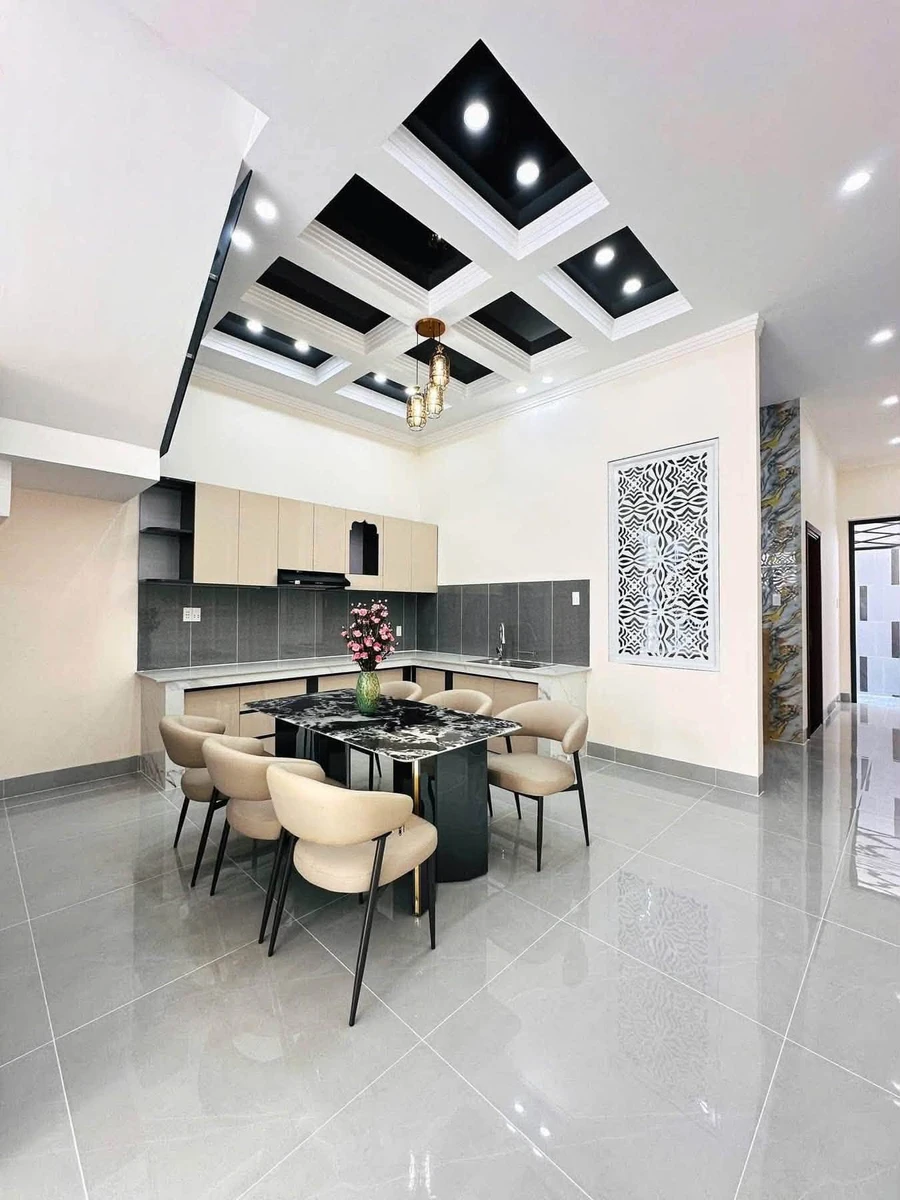 Nhà lầu hiện đại gần chợ Long Hoa, 126.5m², 2.75 tỷ - Ảnh thu nhỏ 5