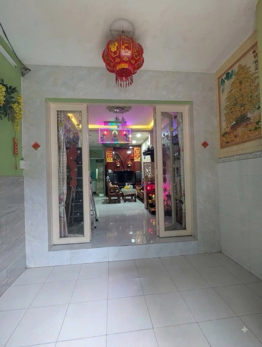 Bán gấp nhà hẻm 6m đường Phan Văn Trị 1 trệt 1 lầu 3PN 2WC giá 4,9 tỷ - Ảnh thu nhỏ 3