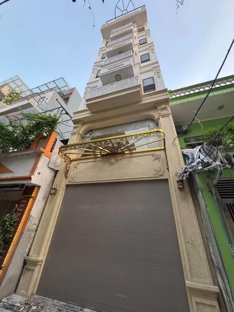 Bán nhà 7 tầng thang máy 85m² Long Biên 26 tỷ - Ảnh 1