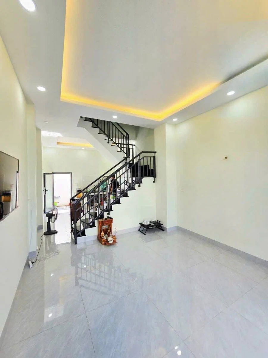 Bán nhà 3 tầng 52m2 Đường Số 8 Long Phước Quận 9 - Ảnh thu nhỏ 2
