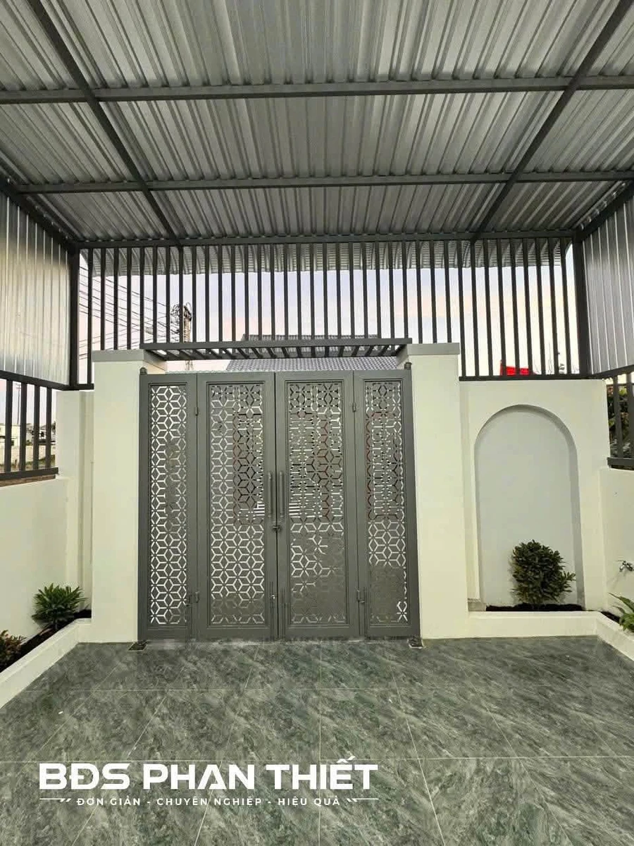 Bán nhà cấp 4 lô góc 2 mặt tiền 103 m2 ở Lâm Đồng - Ảnh thu nhỏ 2