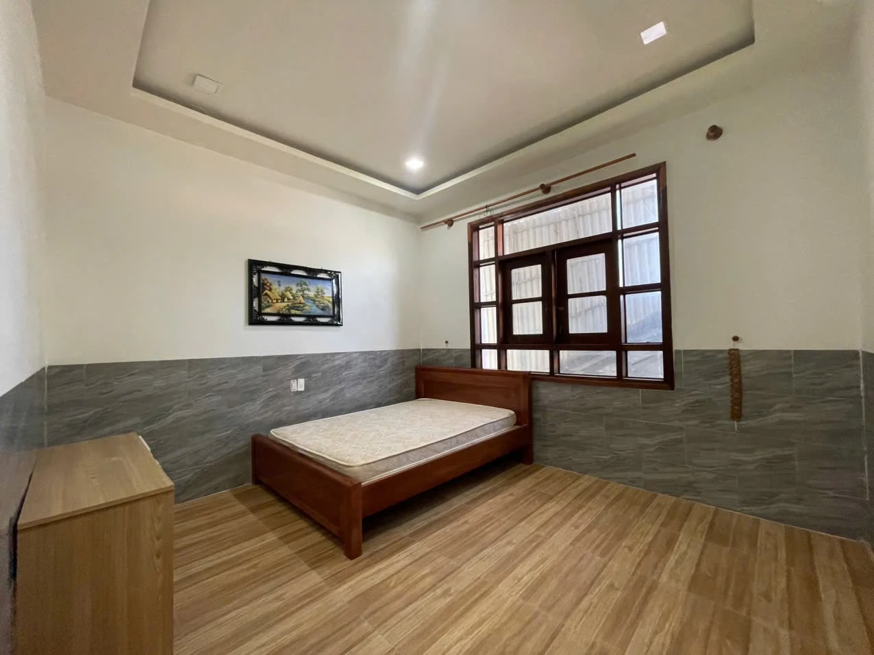 Cho thuê biệt thự 700m2 gần biển Hòn Chồng, 40 triệu/tháng - Ảnh 1