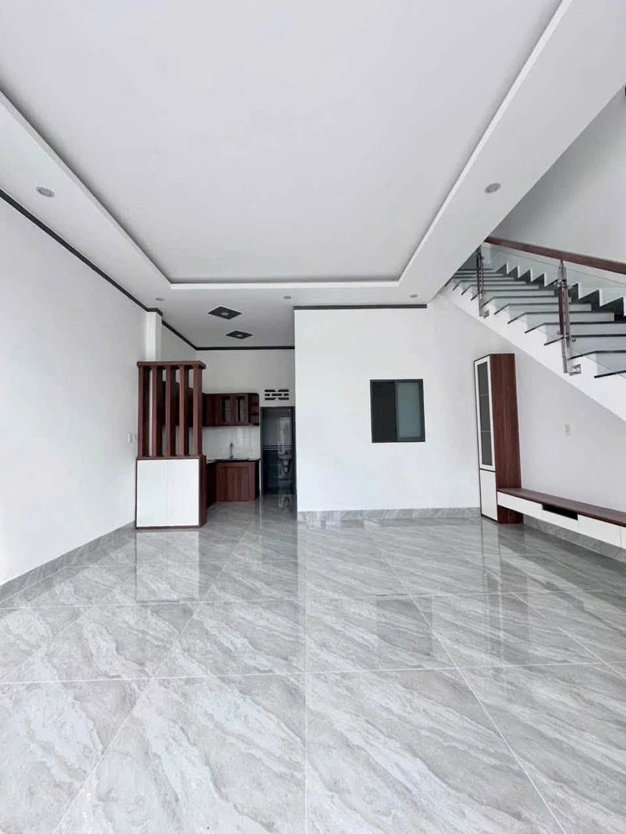 Bán nhà lầu 3PN 2WC Trảng Dài Quận 12, 93.5m² - 2 tỷ - Ảnh thu nhỏ 4
