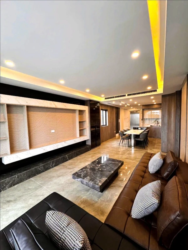 Bán nhà phố Việt Hưng Long Biên 56m2 7 tầng 10 tỷ