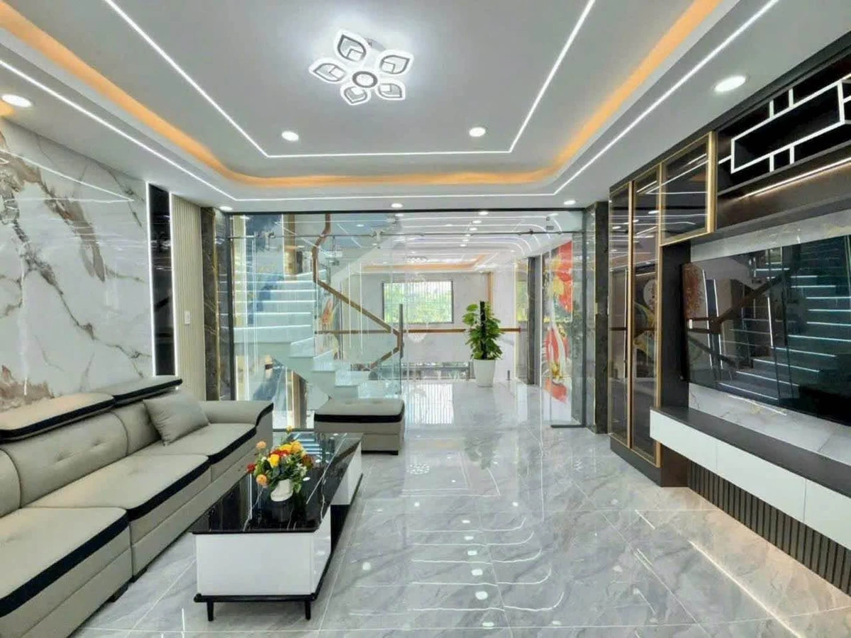 Bán nhà phố 4 tầng mặt tiền nhánh Thạnh Xuân 25, 4,5x16m, 7,25 tỷ, Quận 12 - Ảnh 1