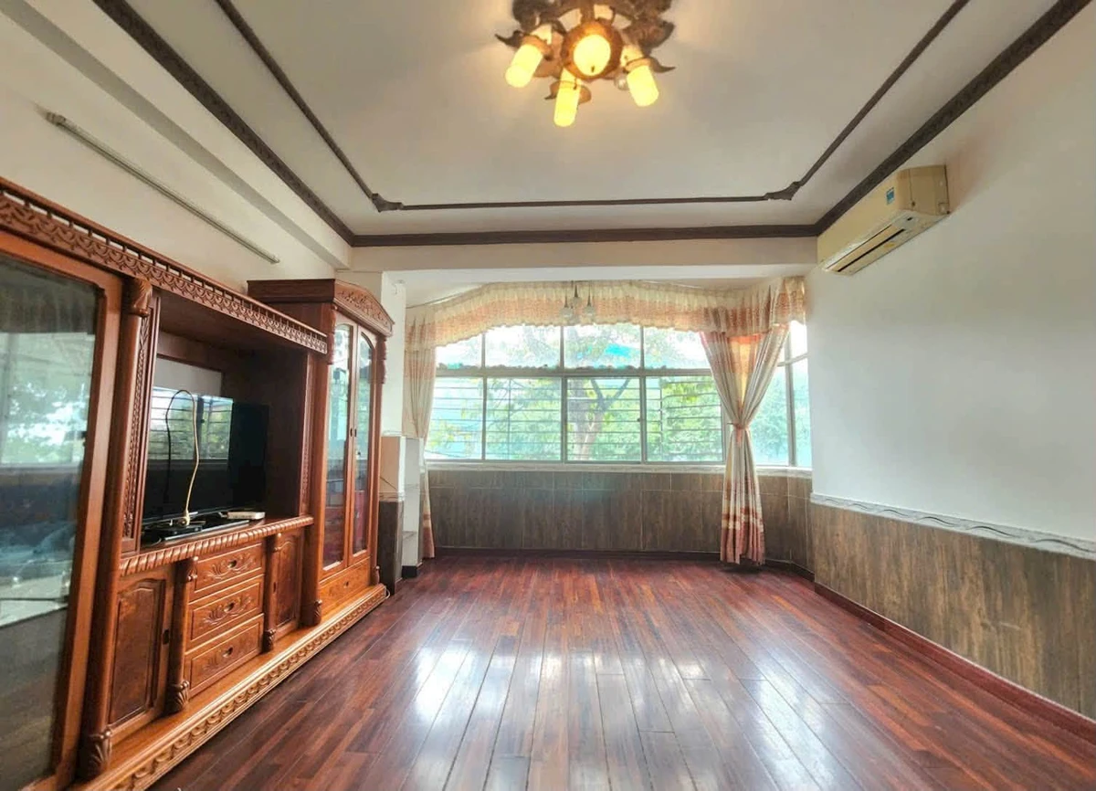 Bán căn hộ 2PN 65m2 mặt tiền Nguyễn Tri Phương Quận 5, 3 tỷ - Ảnh thu nhỏ 2