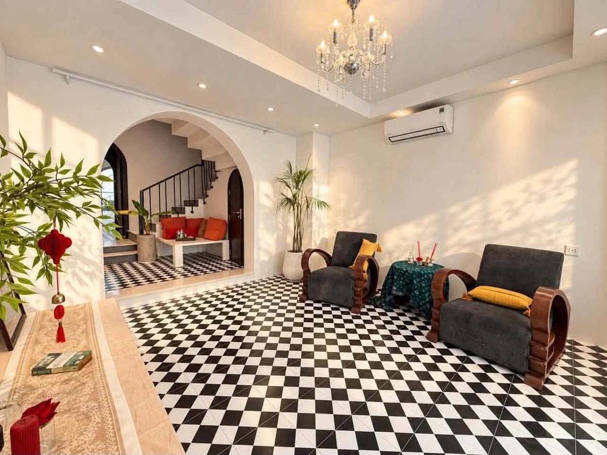 Bán nhà 4 tầng 71m2 phong cách Modern Mediterranean tại Tân Định, Quận 1, giá 18,5 tỷ - Ảnh thu nhỏ 3