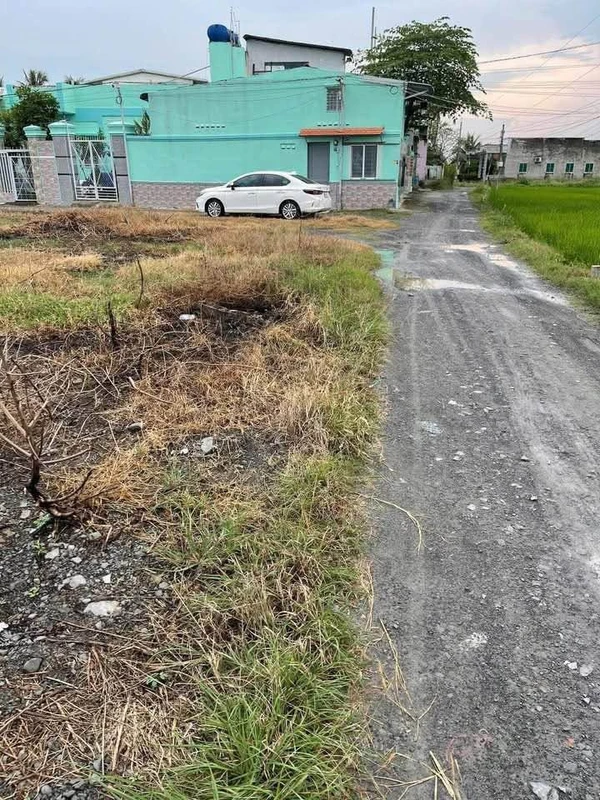 Bán lô đất mặt tiền Nguyễn Văn Lãnh, Tây Ninh, 260m²