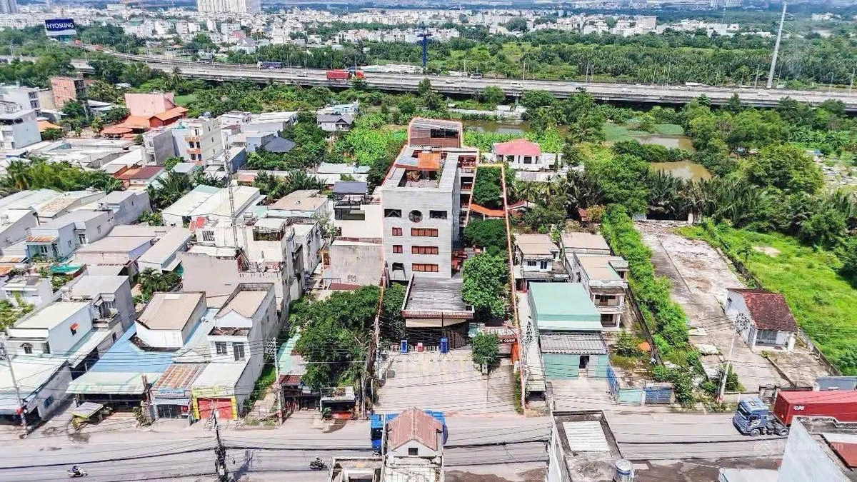 Bán tòa nhà văn phòng MT 979 Nguyễn Duy Trinh, 1.672m², Quận 2 - Ảnh thu nhỏ 4