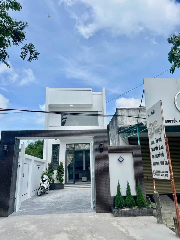 Nhà gác lửng MT Nguyễn Văn Linh, Tây Ninh, 115m², 3PN, 2.39 tỷ