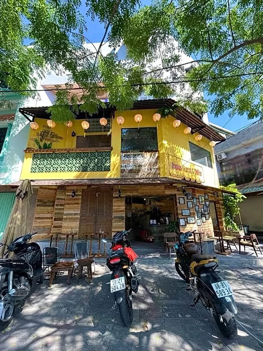 Bán nhà mặt tiền lô góc 4 tầng Nguyễn Văn Linh, Quận 7, 24m2, 5,5 tỷ - Ảnh 1