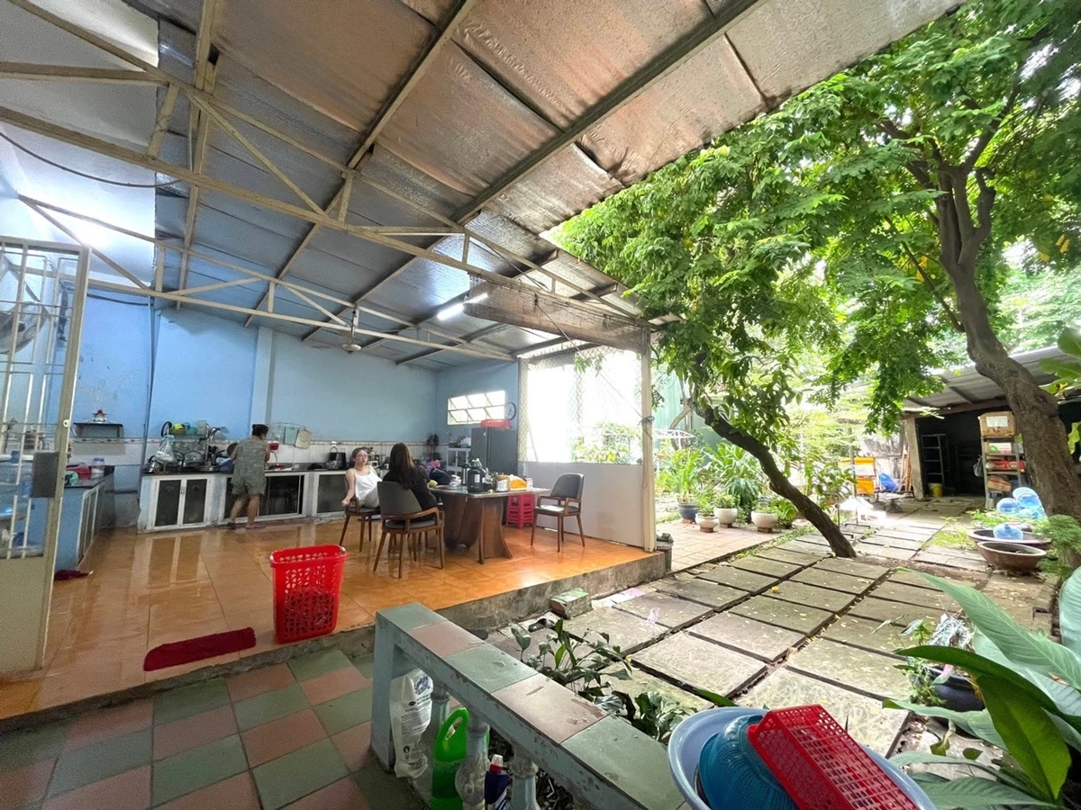 Bán nhà phố 3 tầng 423m² mặt tiền 10m Tân Bình - Ảnh thu nhỏ 3