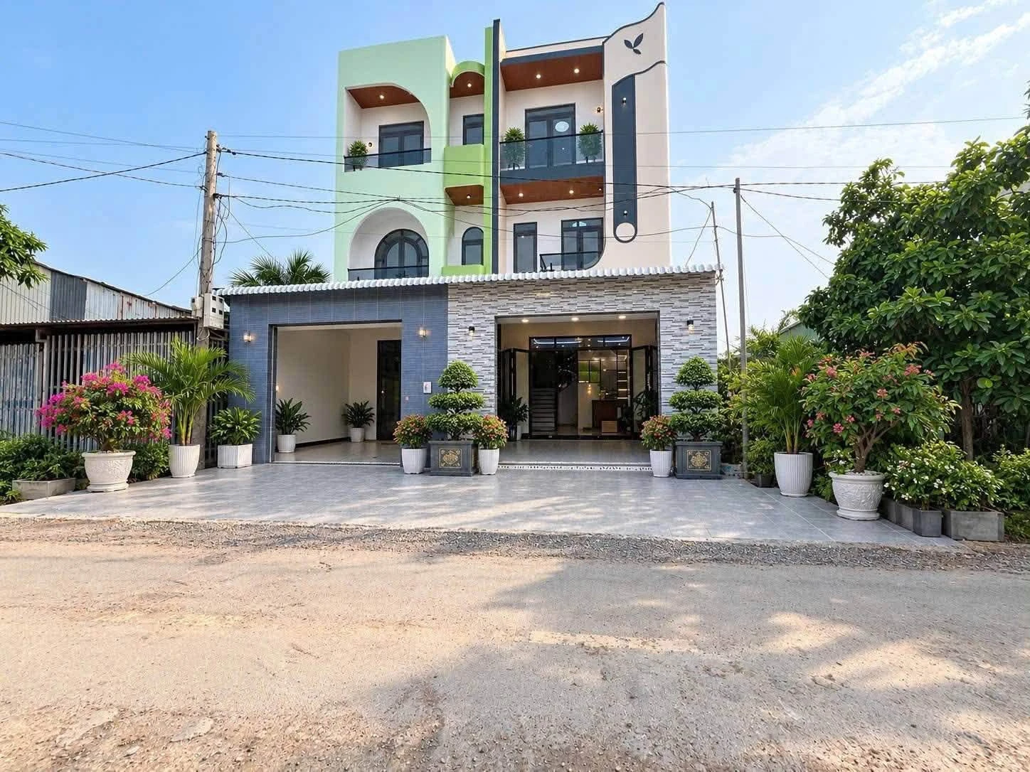 Bán nhà 2 lầu 95m², 3 phòng ngủ, Thanh Phú, Bến Lức, Tây Ninh - Ảnh 1