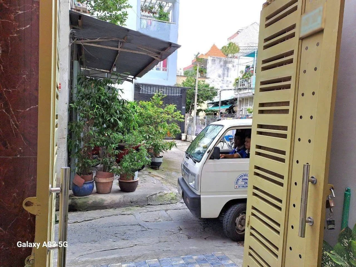 Bán nhà 4 tầng 5PN 84m2 Nguyễn Kiệm Phú Nhuận - Ảnh thu nhỏ 3
