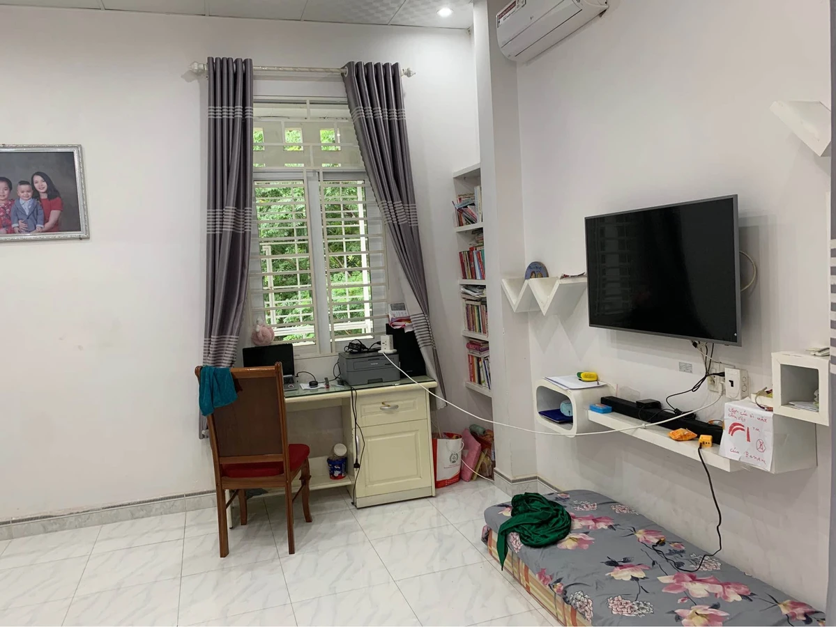 Bán nhà mặt tiền Pleiku 250m², 3 phòng, 5,8 tỷ - Ảnh thu nhỏ 3