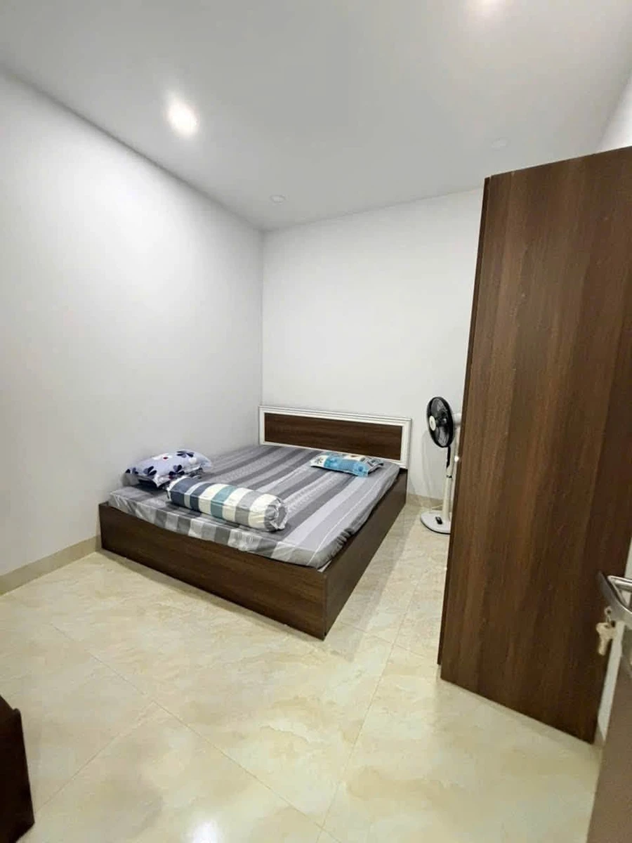 Bán nhà liên hoa 100m2, 3 phòng ngủ, Nha Trang 3,75 tỷ - Ảnh thu nhỏ 4
