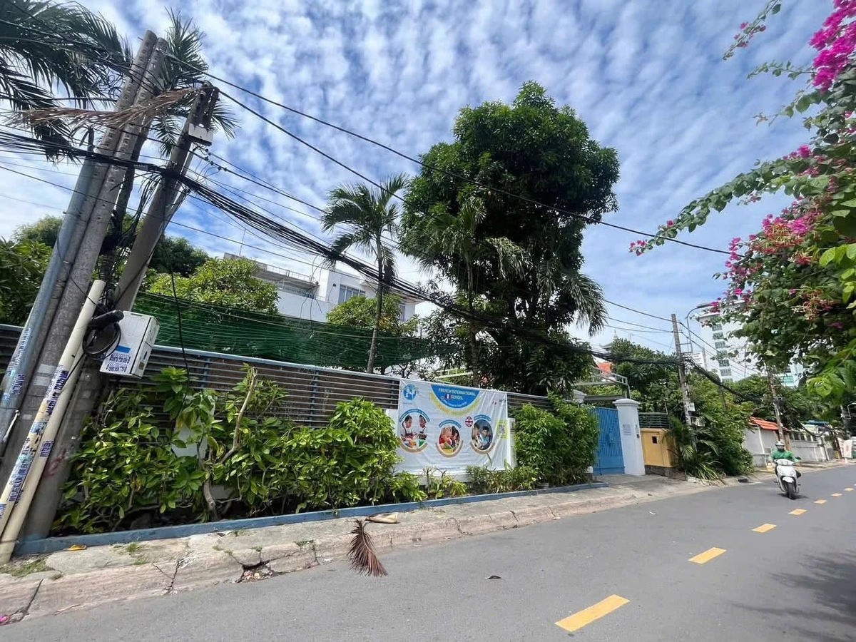 Bán biệt thự mặt tiền Nguyễn Đăng Giai, 1464m2, Thảo Điền, Quận 2 - Ảnh 1