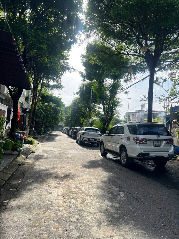 Bán đất 100m² đường Triệu Quốc Đạt Cẩm Lệ trên 4 tỷ