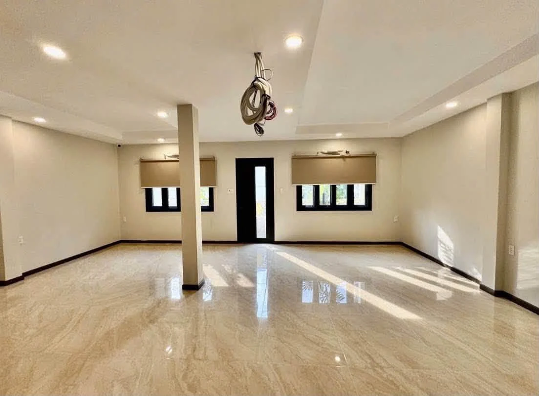 Bán nhà hẻm Quận 5, 4PN, 108m², 18,2 tỷ - Ảnh thu nhỏ 4