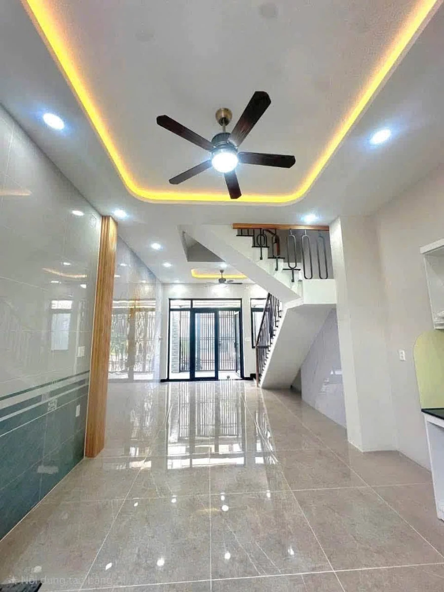 Bán nhà 3 tầng sân thượng 150m² giá 5,4 tỷ Quận 9 - Ảnh thu nhỏ 2