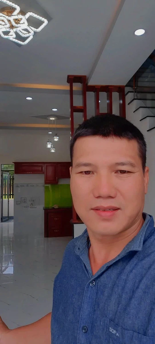Bán nhà 1 trệt 1 lửng 80m2, 3PN 3WC, sổ hồng riêng tại Đức Hòa, Tây Ninh - Ảnh 1