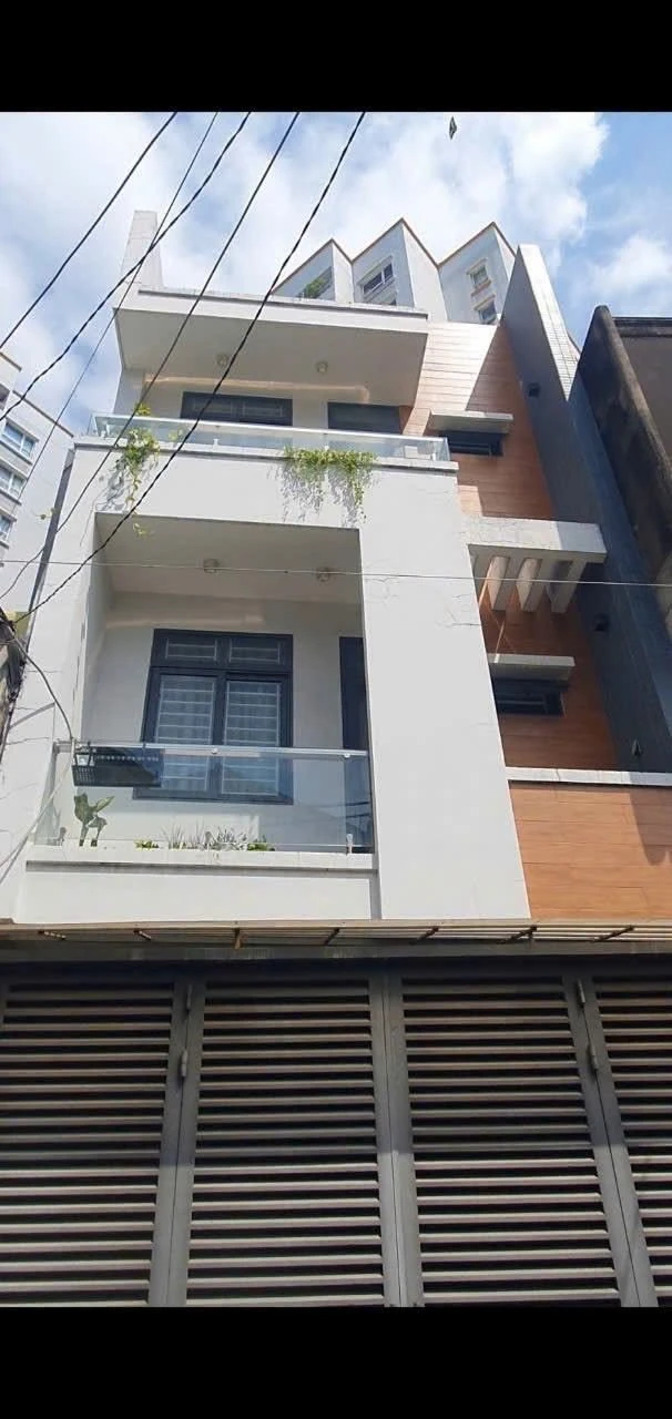 Bán nhà hẻm 8m Âu Cơ Quận 10, 42m2 4 tầng 6 tỷ - Ảnh 1