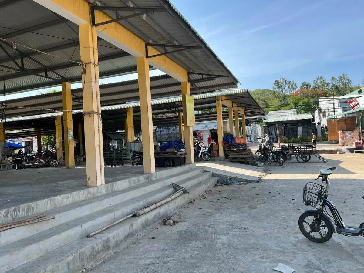 Bán nhà 70.5m2 đối diện chợ Tình Giang, Phước Hiệp, 1 tỷ - Ảnh thu nhỏ 2