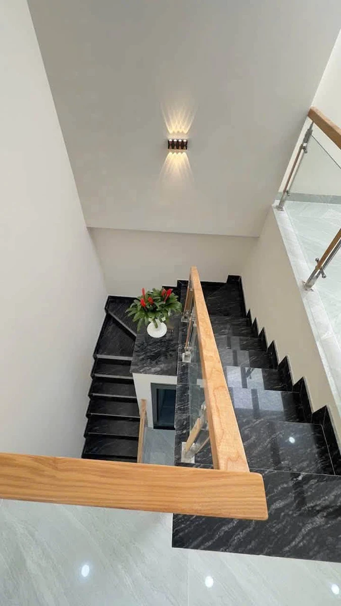 Bán nhà 4 tầng đường Hà Trung 70m gần 3 tỷ - Ảnh thu nhỏ 4