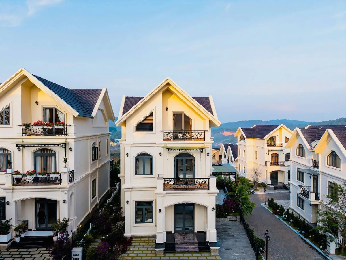 Bán 3 căn villa cao cấp khu Royall Villa Măng Lin, Phường 7, Đà Lạt, giá từ 11 tỷ - Ảnh thu nhỏ 2