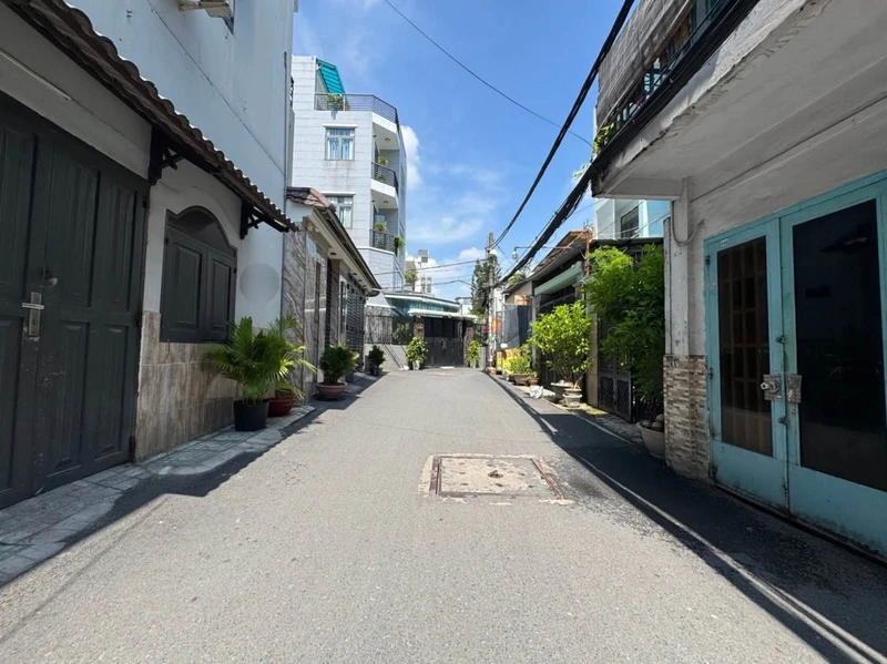 Bán nhà 2 tầng hẻm xe hơi 55m² đường Quang Trung, Gò Vấp, nhỉnh 5 tỷ