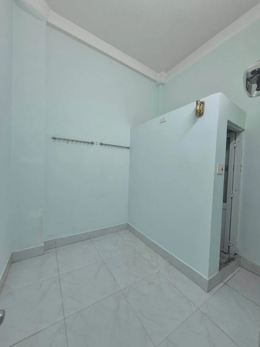 Bán nhà 3,5 tầng 51,9m2 Tây Sơn Quy Nhơn 2 tỷ 999 triệu - Ảnh thu nhỏ 5