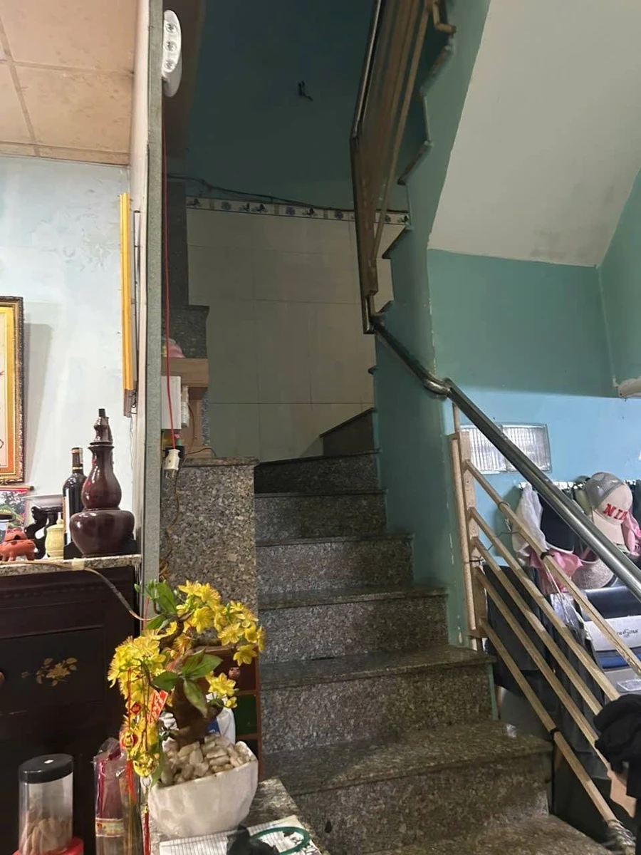 Bán nhà 4x13m 1 trệt 1 lửng 1 lầu gần chợ Vĩnh Lộc, Bình Chánh giá 1,55 tỷ - Ảnh thu nhỏ 4