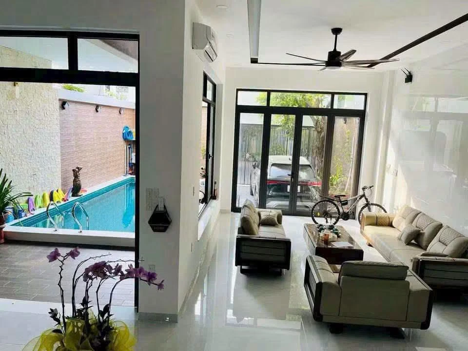 Bán biệt thự 5PN 180m² Phố Lê Chân Nha Trang 29 tỷ - Ảnh thu nhỏ 4