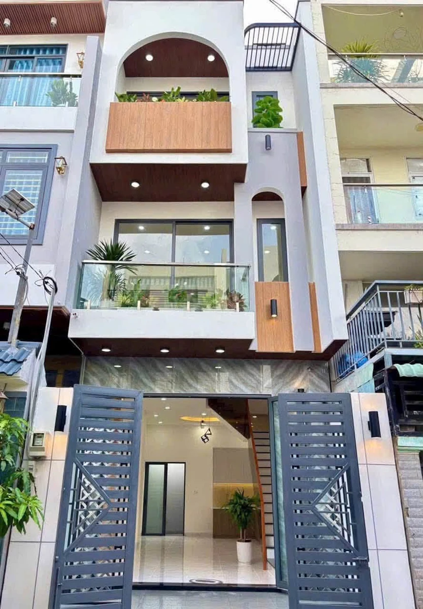 Bán nhà 4PN 3WC 51.8m² Long Trường Q9 - Ảnh 1