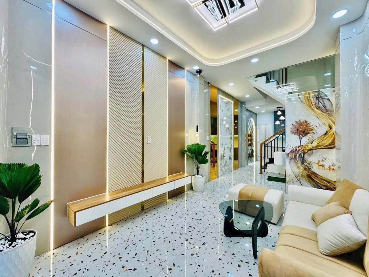 Bán nhà 4 tầng 4PN Phú Nhuận 46m² 6.8 tỷ - Ảnh 1