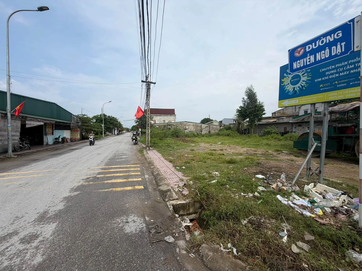 Cho thuê lô góc 2 mặt tiền 560m² Phạm Hồng Thái, Trường Vinh - Ảnh thu nhỏ 2