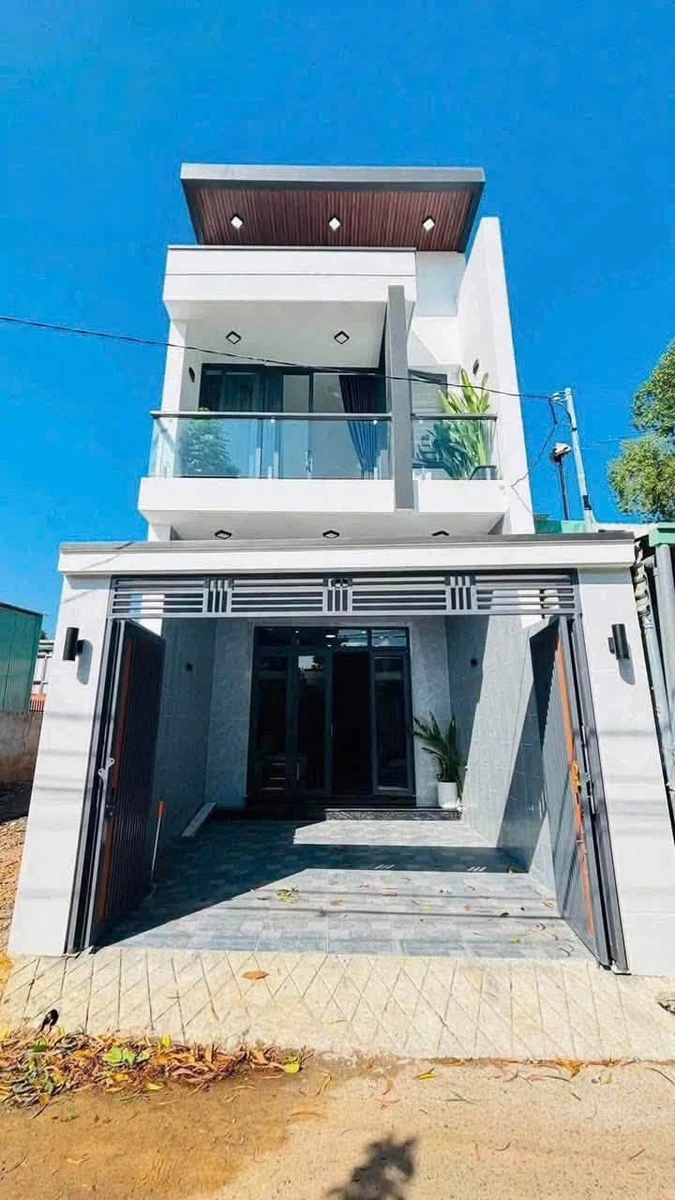 Bán nhà mới 3 phòng ngủ 60m² Phú Hoà, Q.11 - Ảnh 1