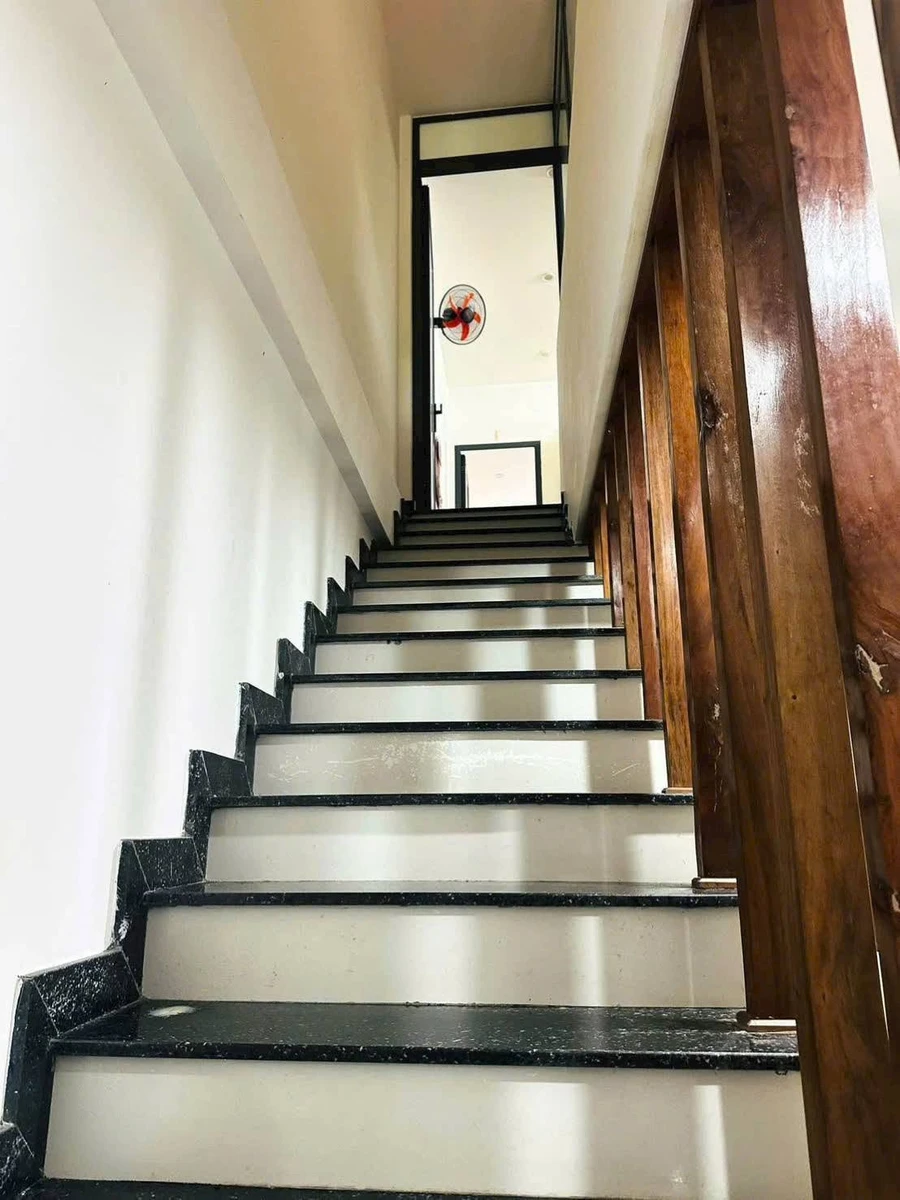 Bán nhà 3 tầng 80m² Xuân Diệu Quận 1, giá 3,9 tỷ - Ảnh thu nhỏ 4