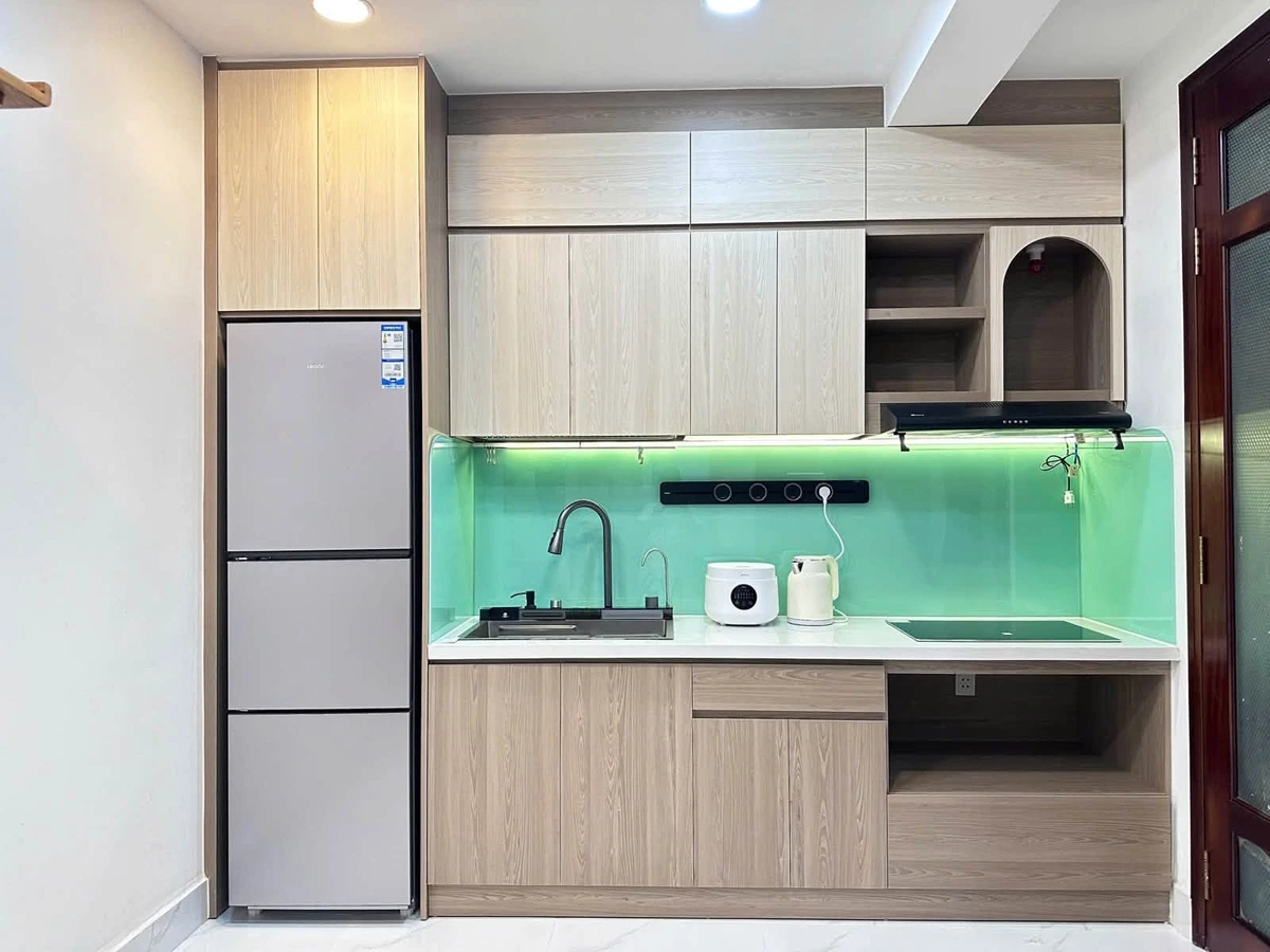 Nhà phố 3 tầng 2PN, 61m² sân thượng, Hải Thượng Lãn Ông, Q5 - Ảnh 1