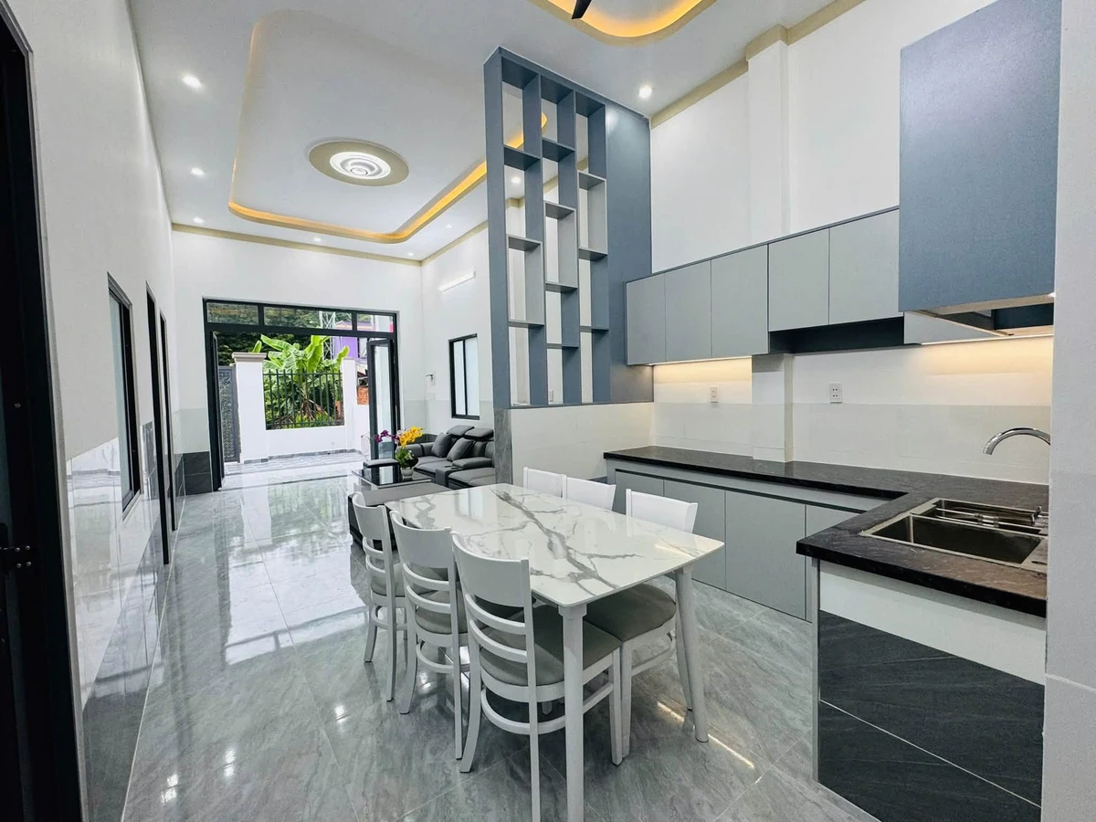 Bán nhà mái thái 2 mặt tiền 100.5m2 Bến Cát - Ảnh thu nhỏ 5
