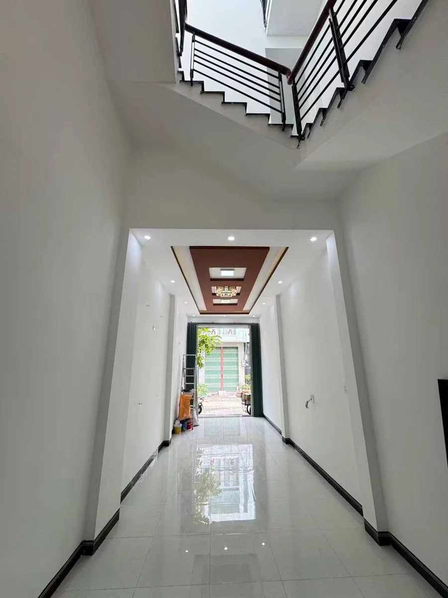 Bán nhà 3 tầng mặt tiền 46m2 gần chợ Hoa Lư, Quy Nhơn - Ảnh thu nhỏ 4