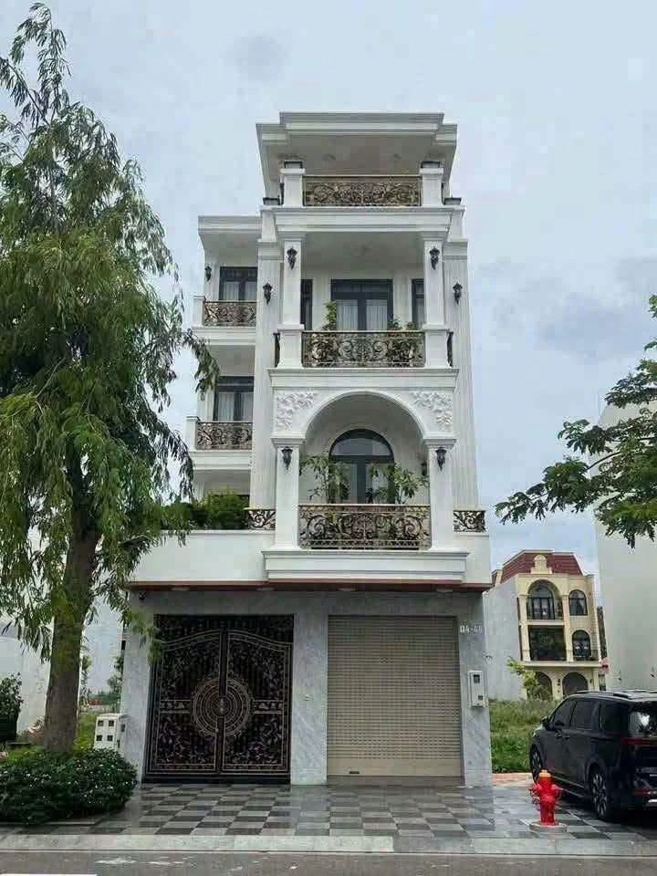 Bán nhà 4 tầng full nội thất 140m2, Phan Thiết - 13 tỷ - Ảnh 1